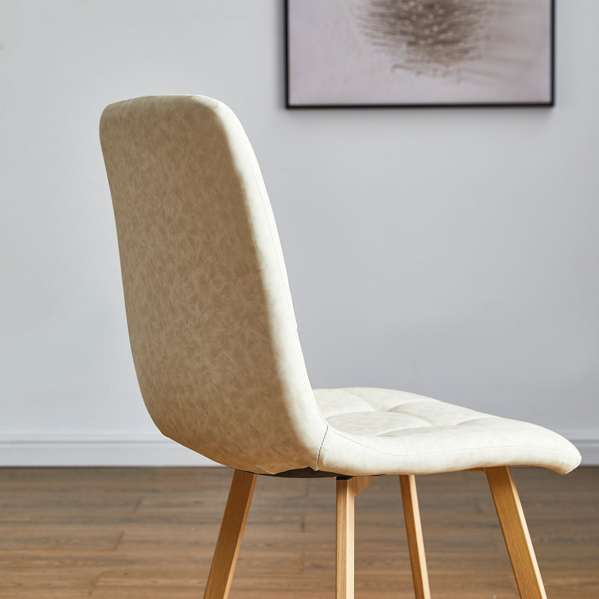 Heeter 4 - Person Dining Set